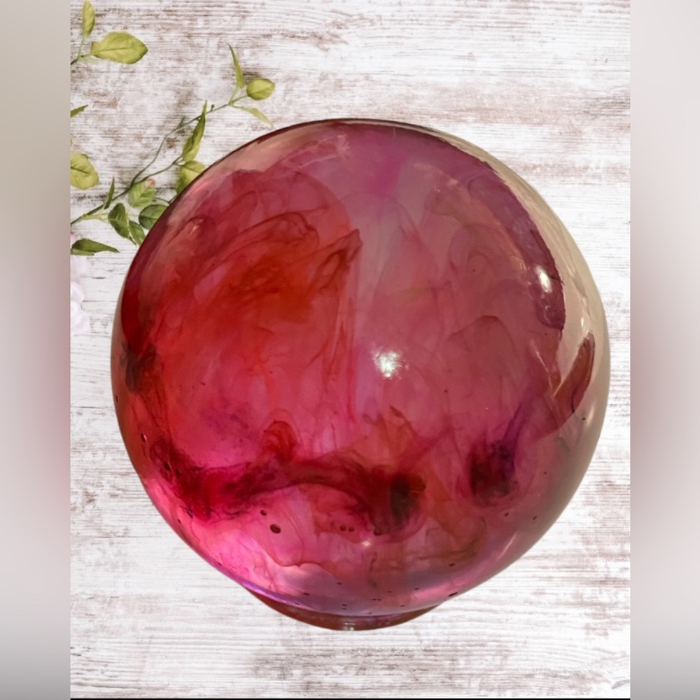 Red Power Pink Love Oracle Sphere Meditation Focal Point